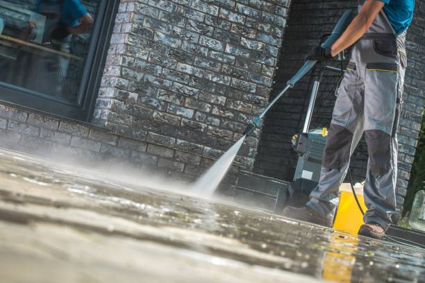 Professional Pressure Washing in Mount Cob, PA